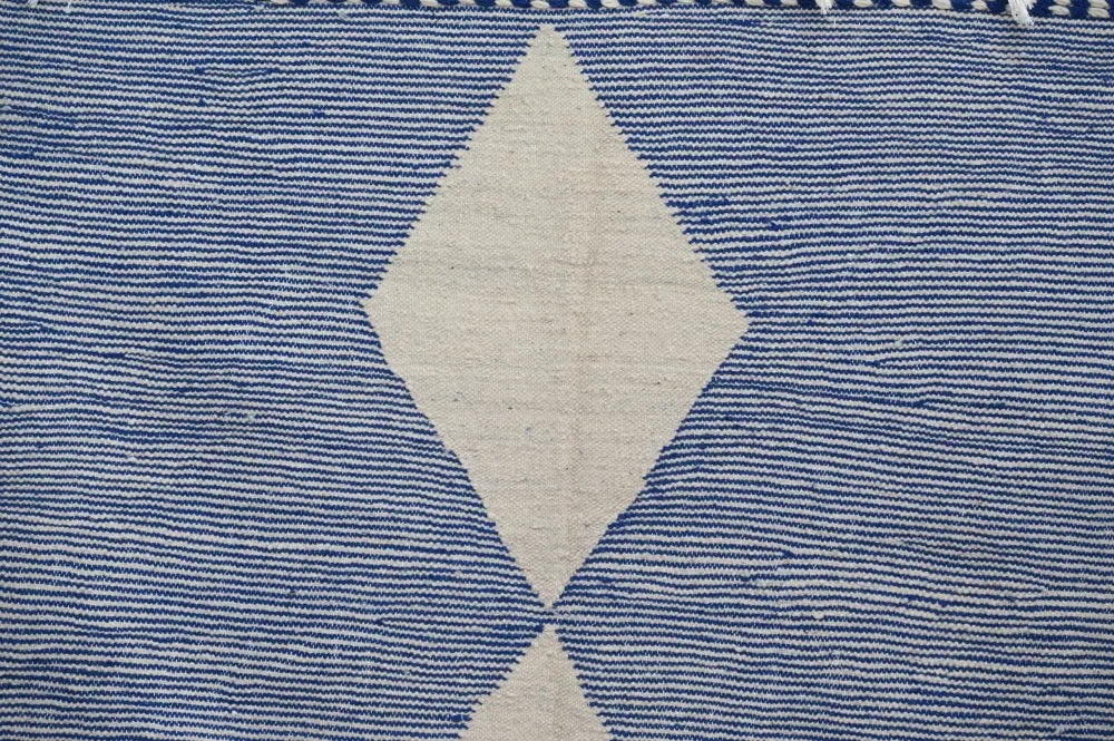 DecorBites™ handmade Moroccan azilal rug 306x177cm with blue and cream geometric diamond pattern woven fabric