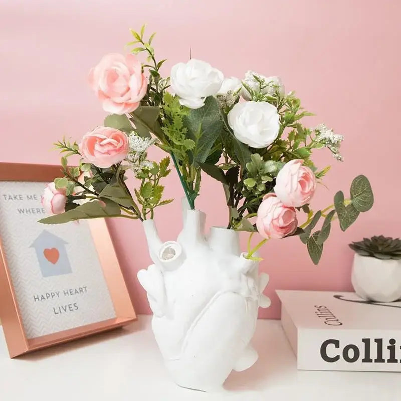 Heart Shape Resin Vase - 4 Colors - Vase