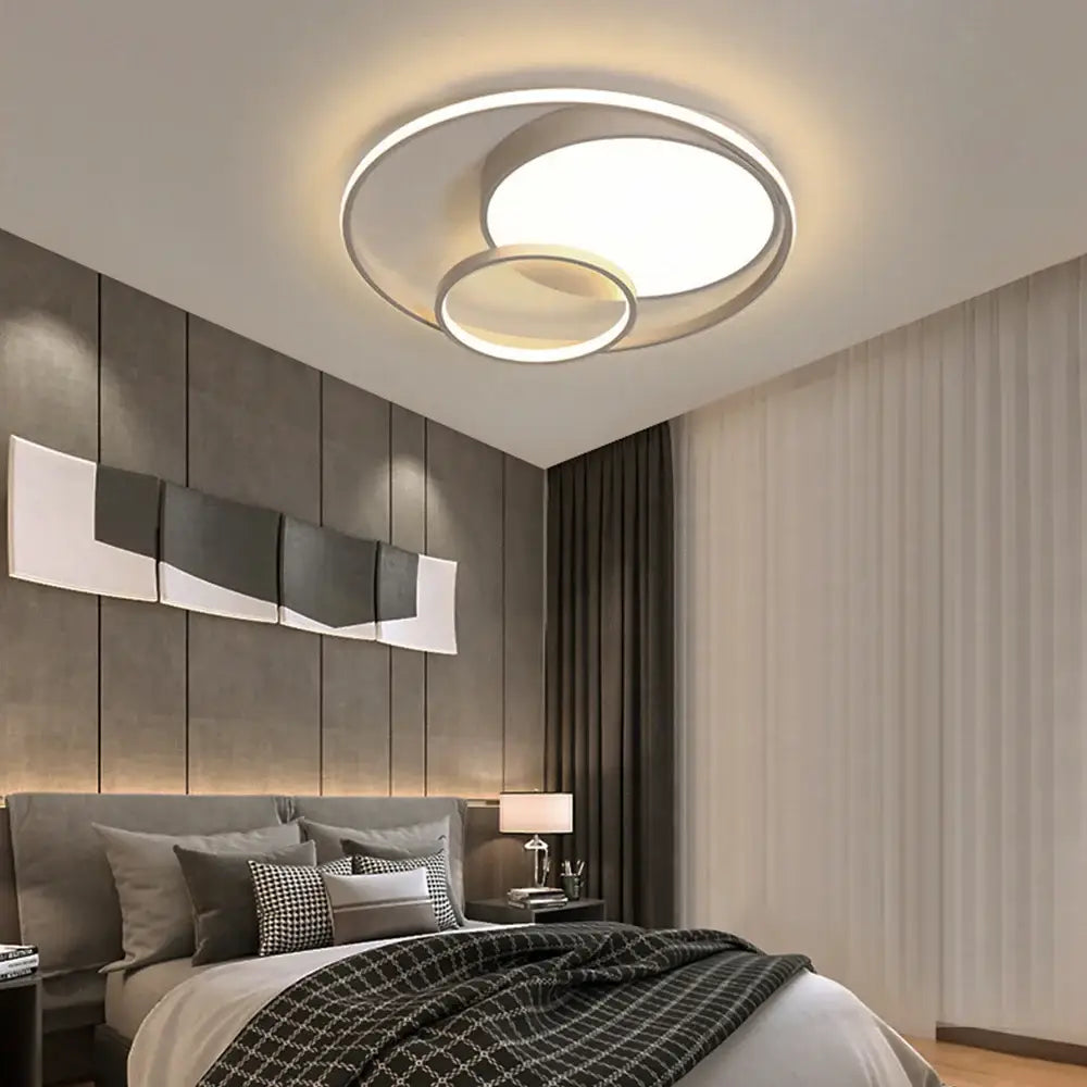 Decorbites™ led ceiling light with modern white and silver concentric rings offers high color rendering and energy-saving lighting