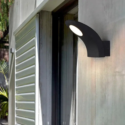 Black curved decorbites™ led outdoor wall lamp with bright white illuminated face modern waterproof sconce