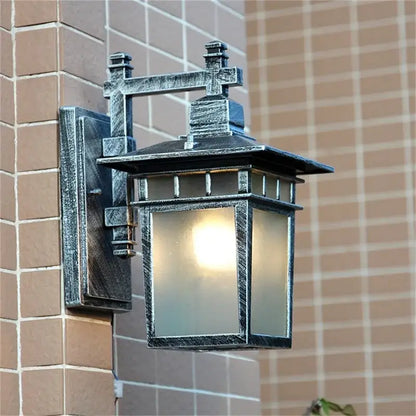 Antique-style black metal decorbites led outdoor wall lamp with frosted glass panels for waterproof decorative lighting