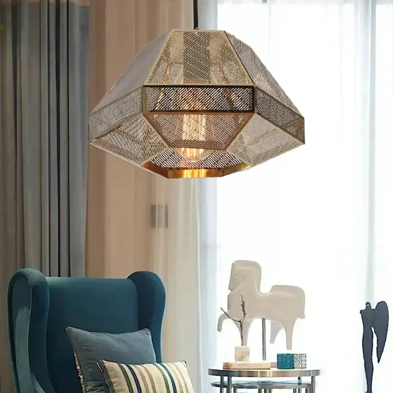 DecorBites led pyramid pendant featuring a gold-toned metal mesh and visible filament bulb for modern lighting