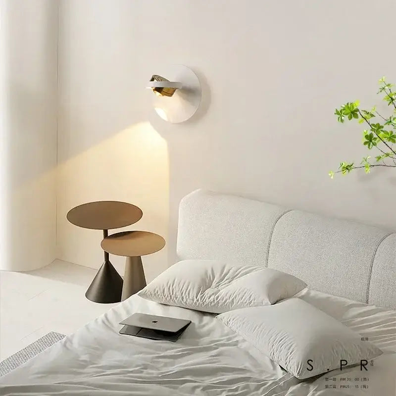 Decorbites™ led rotatable wall lamp in white with a minimalist design and warm golden light for modern indoor use