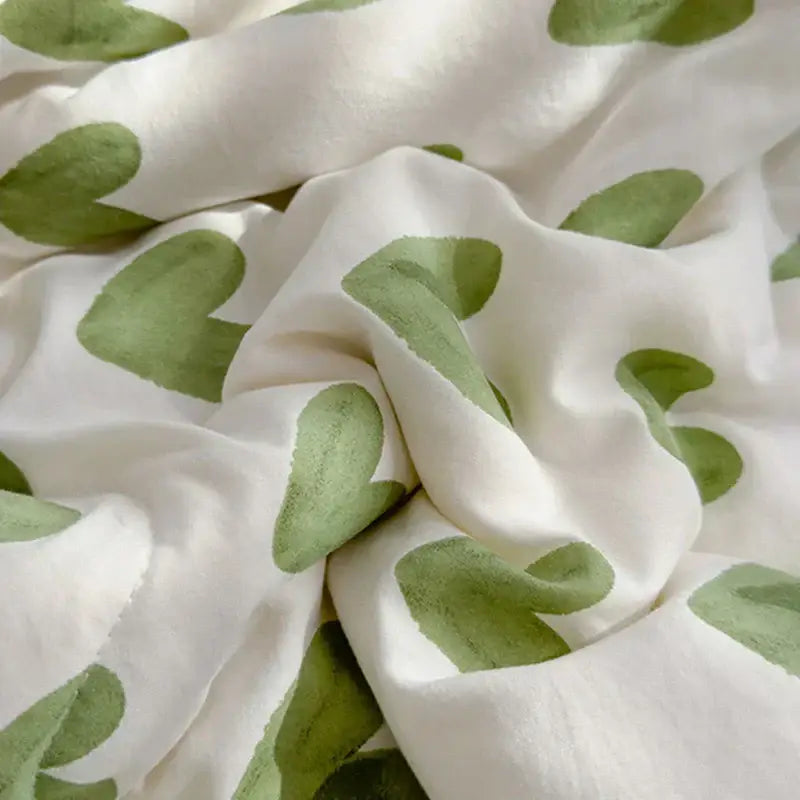 White decorbites love print soft summer quilt with skin-friendly fabric and sage green heart pattern for cool ice cream feel