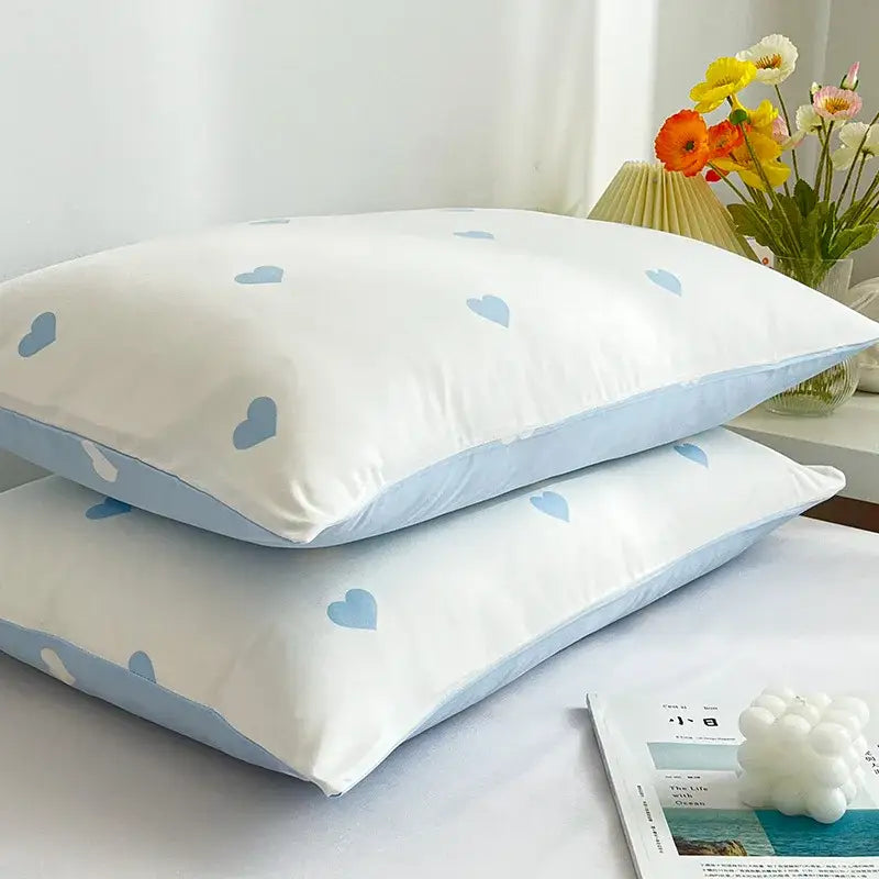 White decorbites love printed pillowcase set with light blue heart patterns and matching piping, 2pcs simple style