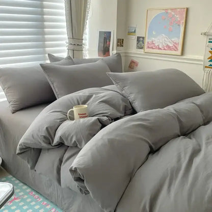 Decorbites™ luxurious cotton bedding set with plush gray duvet cover and matching pillows for single and couple beds