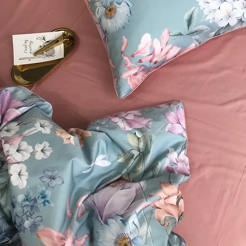 Decorbites luxury egyptian cotton duvet cover in light blue with pink white and purple floral pattern and matching pillowcases
