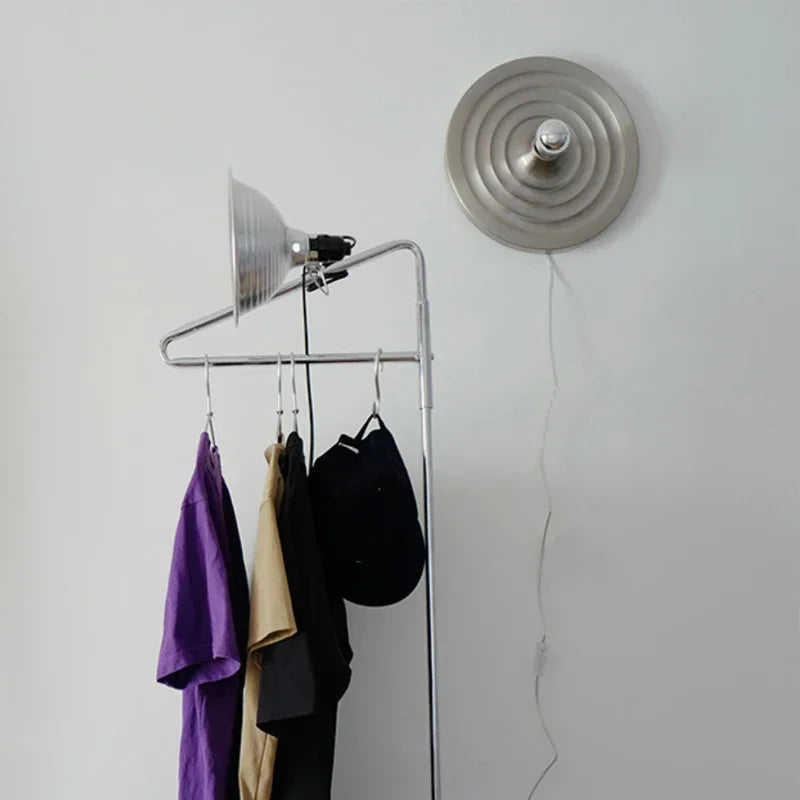 Minimalist Bauhaus Lamp