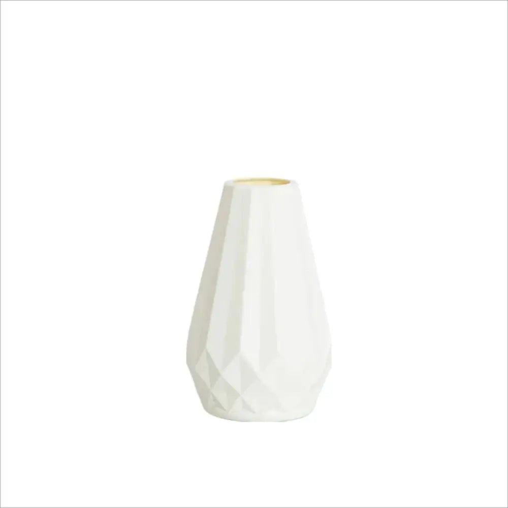 Modern Nordic Diamond-Shaped Flower Vase - White - Vase