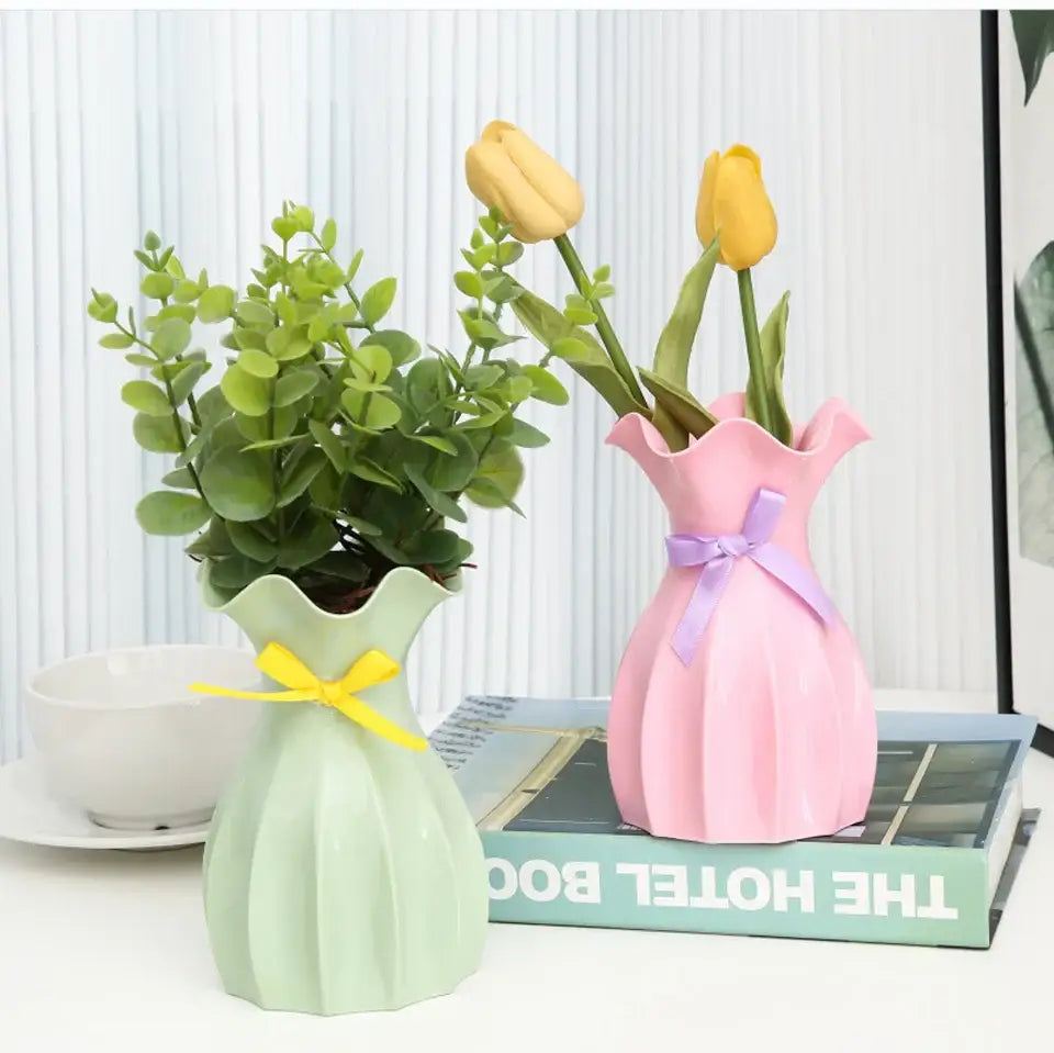 Pastel pink ceramic DecorBites™ modern nordic flower vase home with fluted body and lavender ribbon bow
