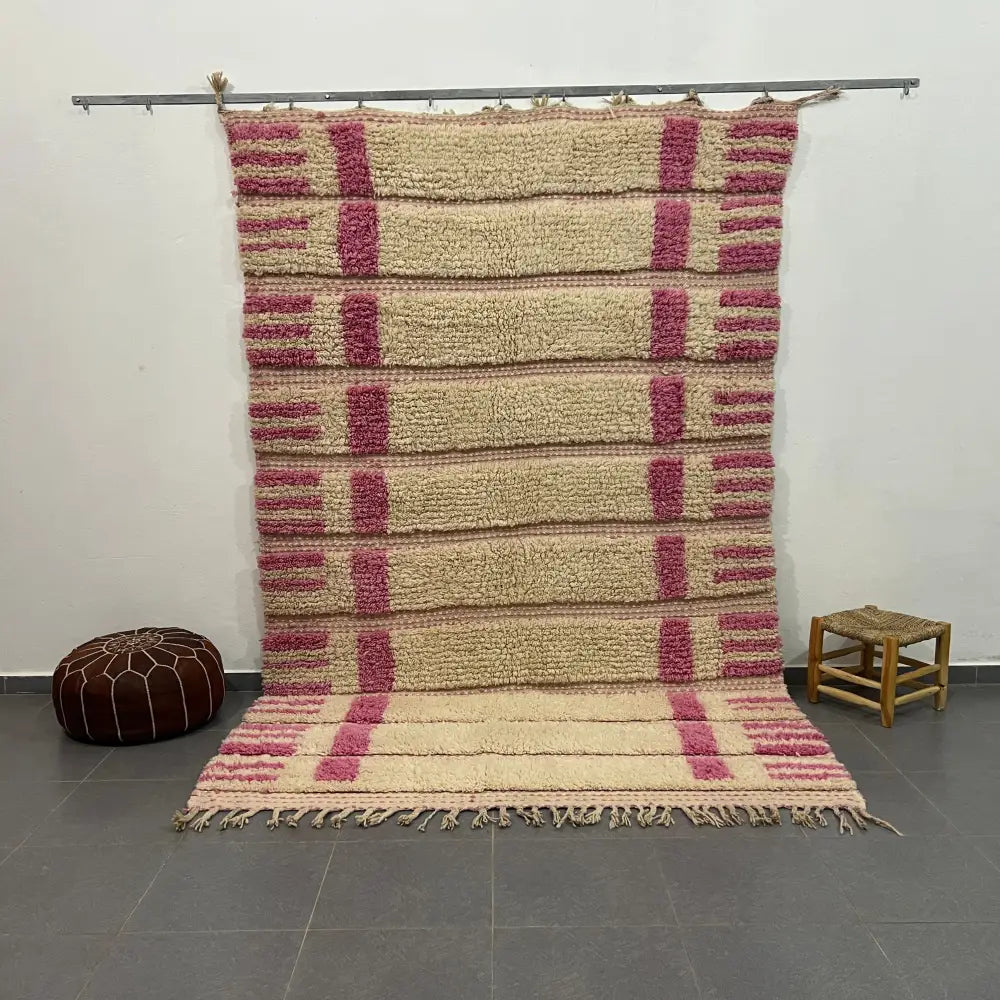 Decorbites™ moroccan handmade azilal rug 3m x 2m in cream and dusty rose natural wool with hand-knotted texture
