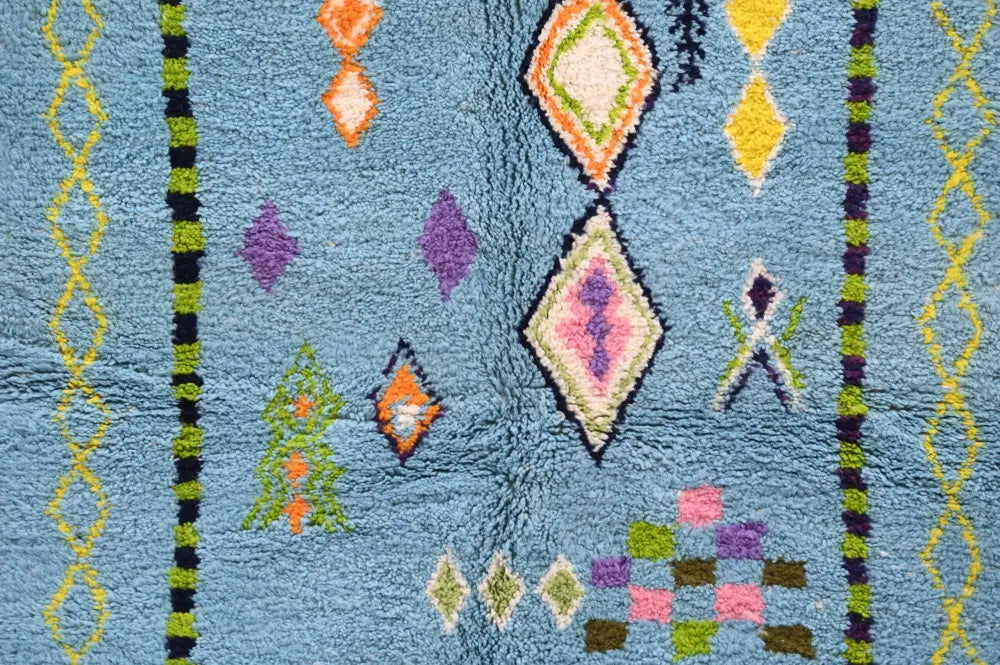 Marokkanischer handgefertigter traditioneller Azilal-Teppich 236 x 160 cm - Marokkanische Teppiche