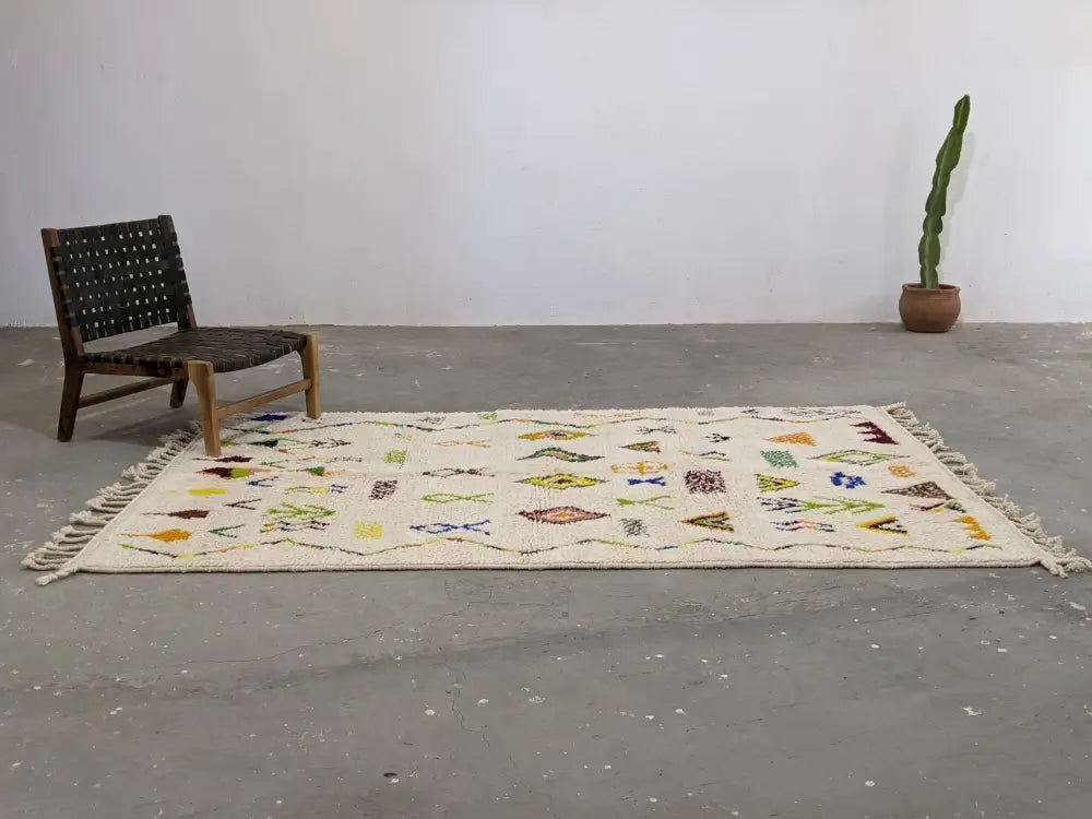 Marokkanischer handgefertigter traditioneller Azilal-Teppich 250 x 161 cm - Marokkanische Teppiche