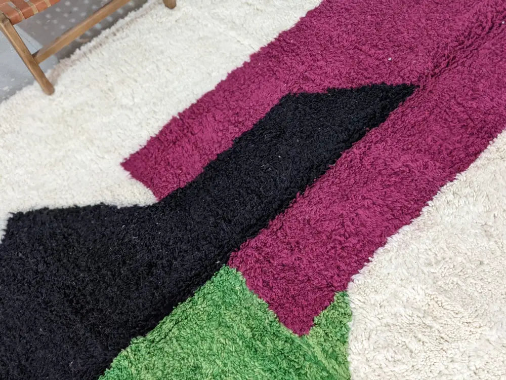 DecorBites™ traditional azilal rug 298x220cm plush shaggy with bold magenta black and green geometric blocks on cream background