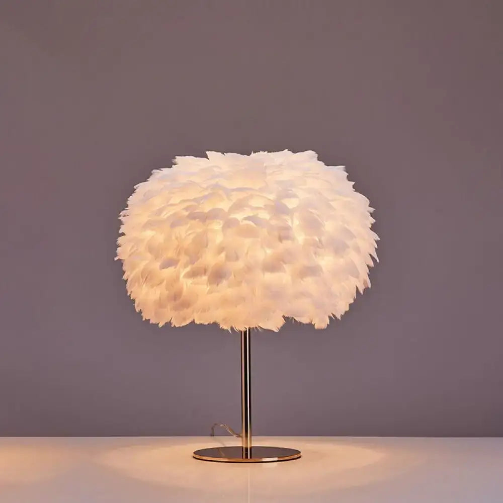 Decorbites™ nordic style feather table lamp with soft white feathers and gold-toned stand perfect light 110v-120v 220v-240v