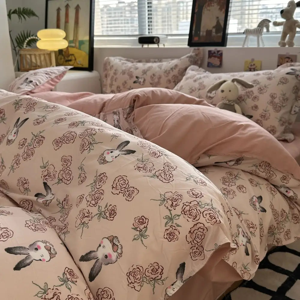 Decorbites™ pink floral bedding set queen size featuring pastel pink fabric with rabbits and rose illustrations