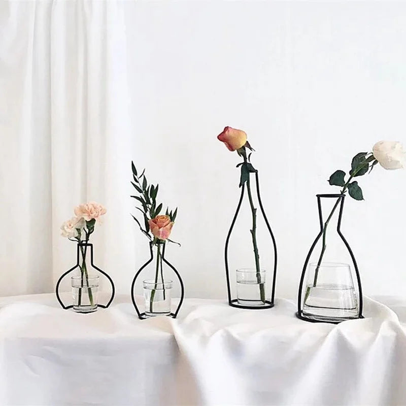 Retro Iron Flower Vase for Home and Garden - Vase