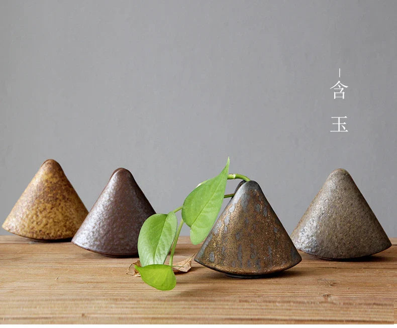 DecorBites™ Retro Zen Flower Pottery Vase Ornaments