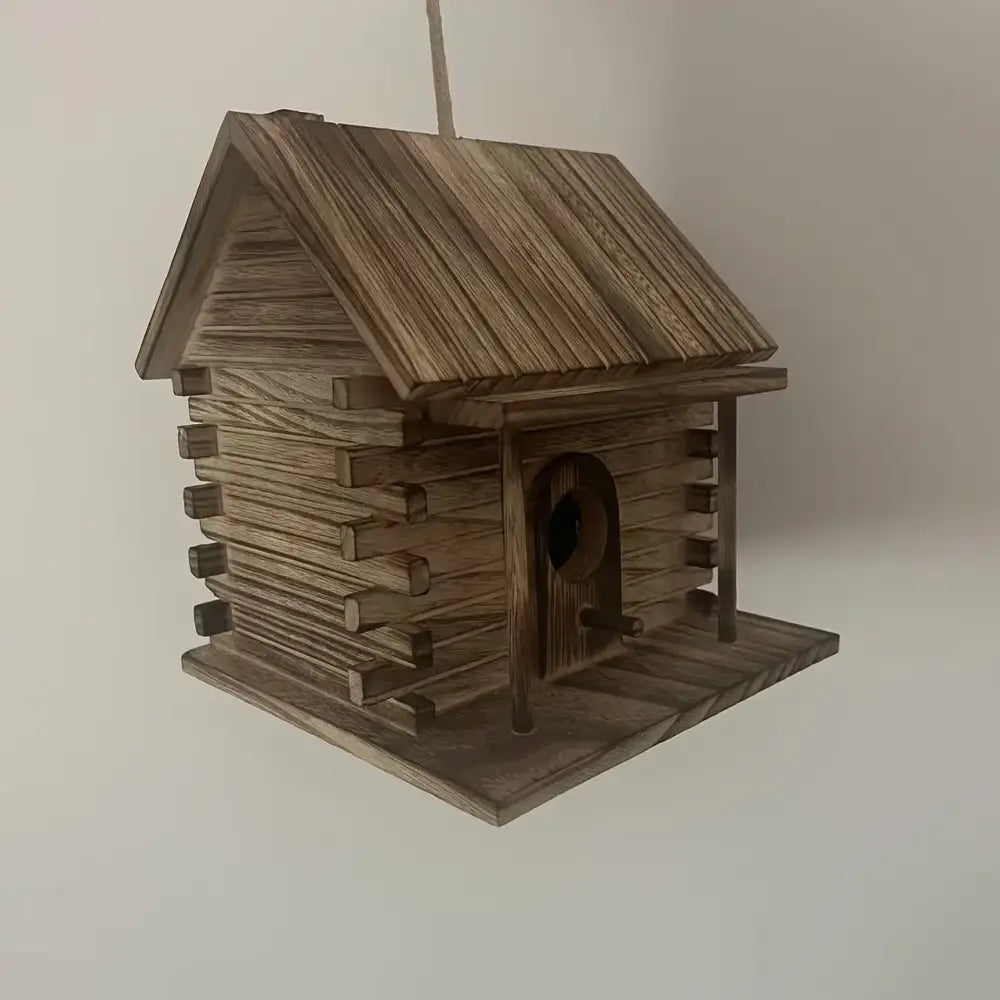Decorbites™ rustic wooden birdhouse with slanted roof and arched entrance for hummingbirds and small birds