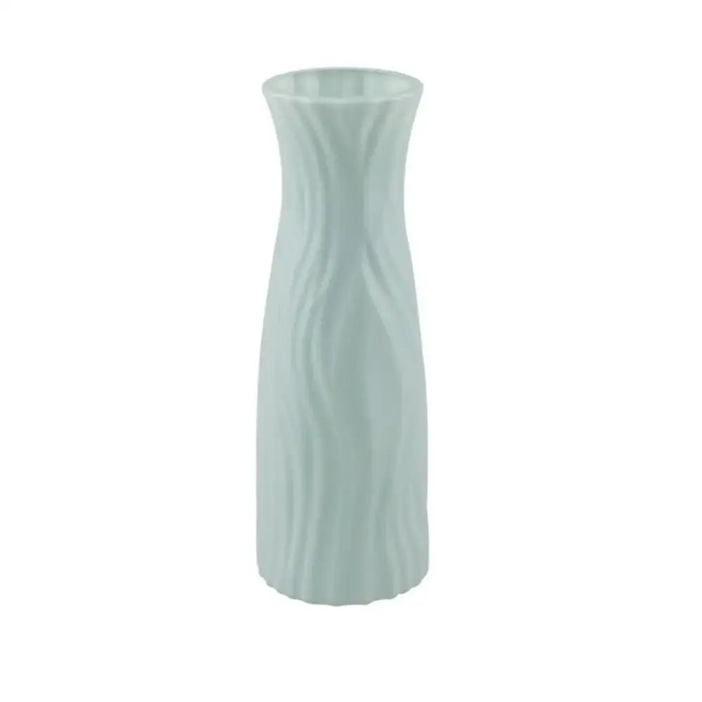 Eine elegante hellgrüne einfarbig Plastikblumenvasen mit glattem wellenförmigem Muster für die Hausdekoration von Decorbites