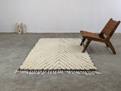 Tapis traditionnel Beni Ouarain 245 X 146 Cm