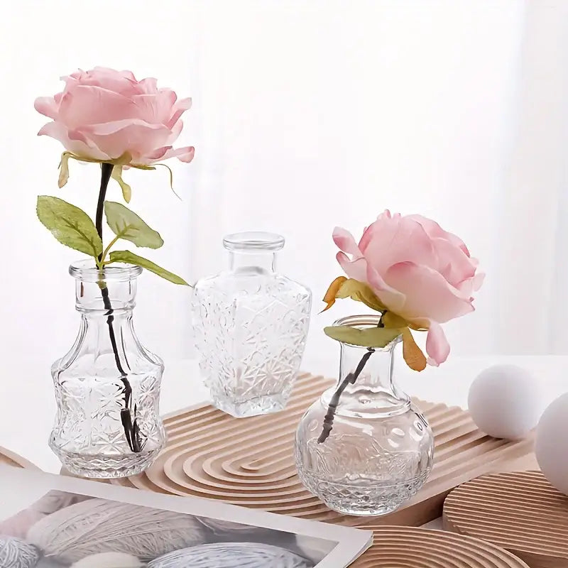 Vintage Glas-Blütenvasen-Set - 30 Stück - Vase