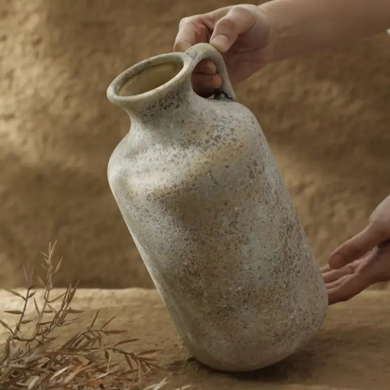 Vintage Handgefertigte Keramikvase für die Raumdekoration - Wie auf dem Bild / CHINA - Vase