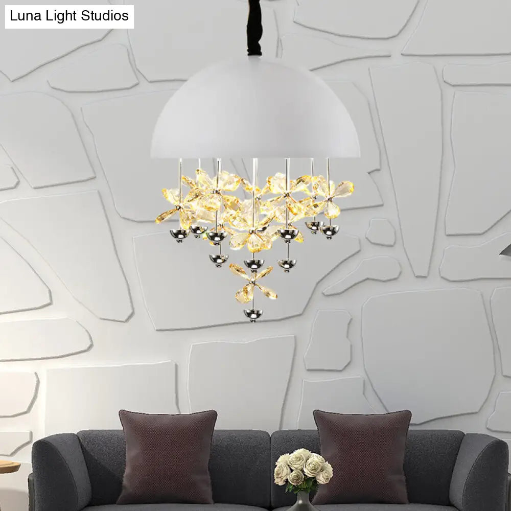 Lámpara colgante abovedada con decoración floral de cristal - Lámpara de techo colgante moderna de metal (6/10 luces) en blanco y negro.