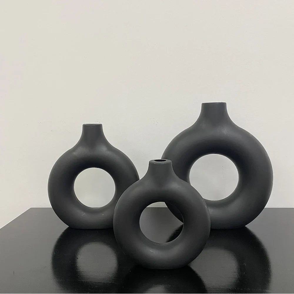 Donut Shape Flower Vase - White Minimalist - Vase