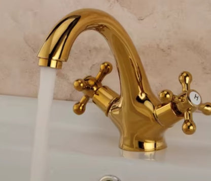 Antique washbasin faucet