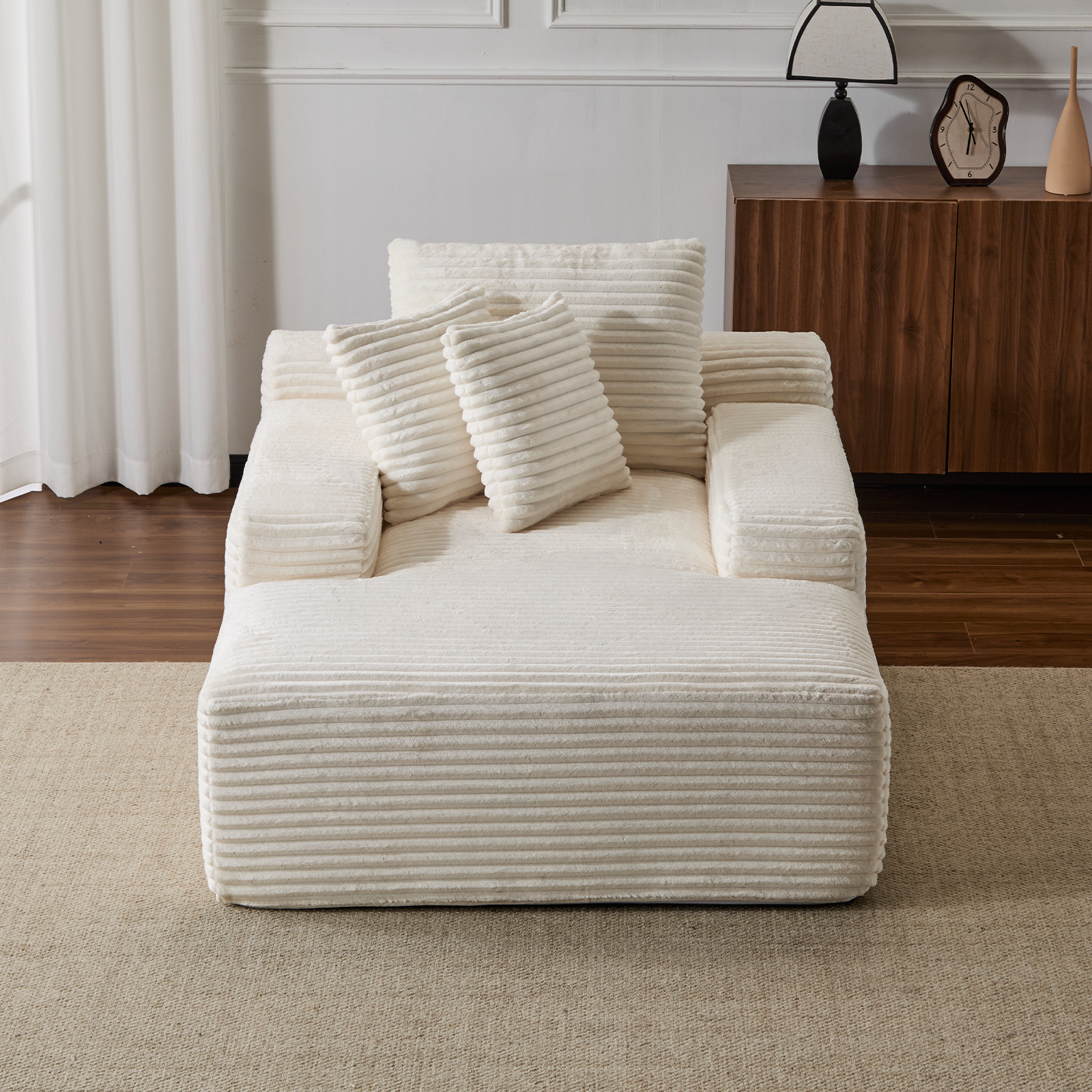 Silla Chaise Longue Sobredimensionada Sofá Nube Acogedor, Sofá Cama Abierto Moderno con Tapicería de Terciopelo Acanalado Mullido con 3 Cojines Decorativos y Reposabrazos Anchos para Sala de Estar, Sin Ensamblaje Requerido, Blanco
