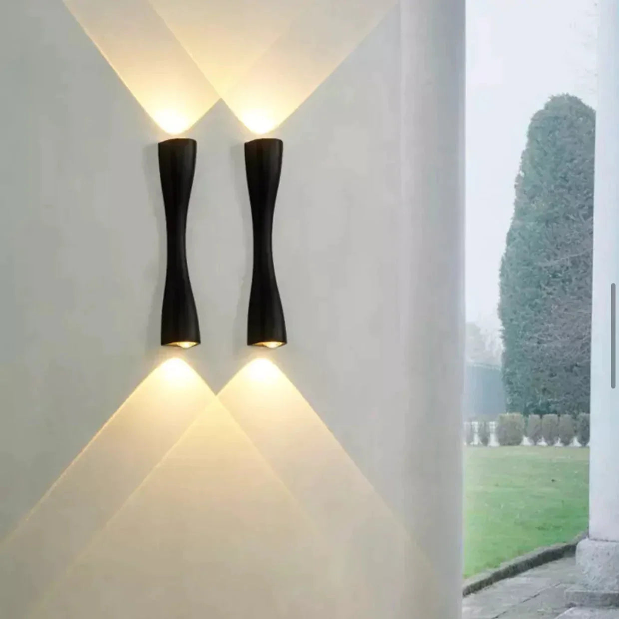 DecorBites™ Elaine | Outdoor Waterproof Lamp