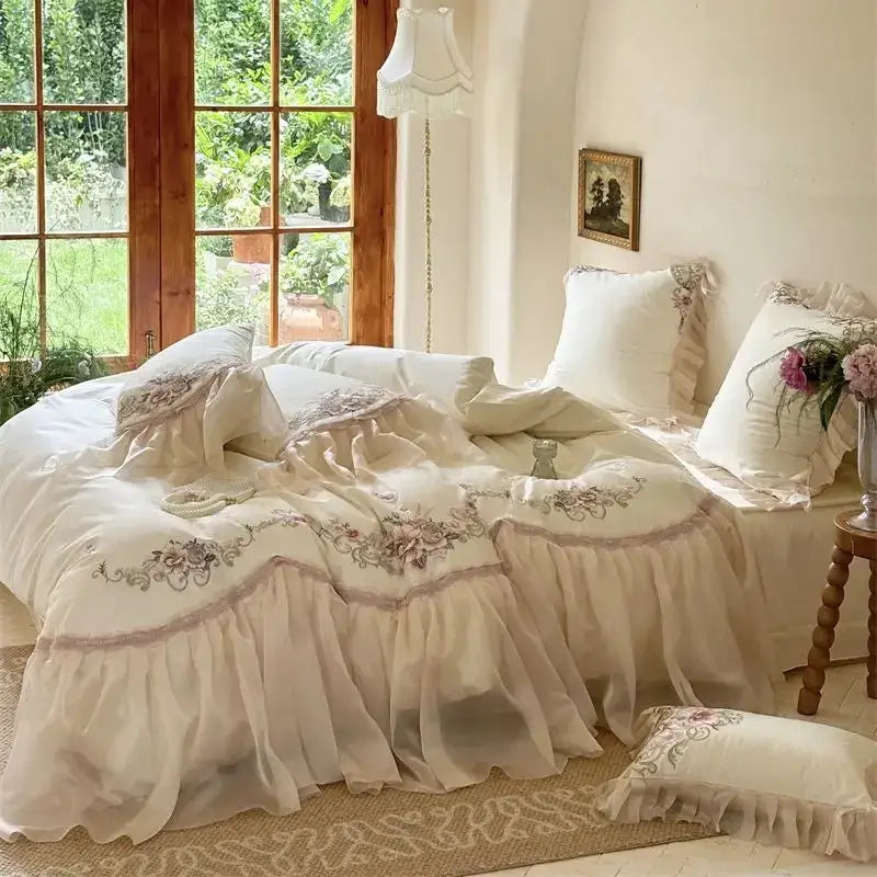 Cream-colored cotton bedding set with elegant flowers embroidery lace trim and ruffled edges for bedroom decorbites elegant flowers