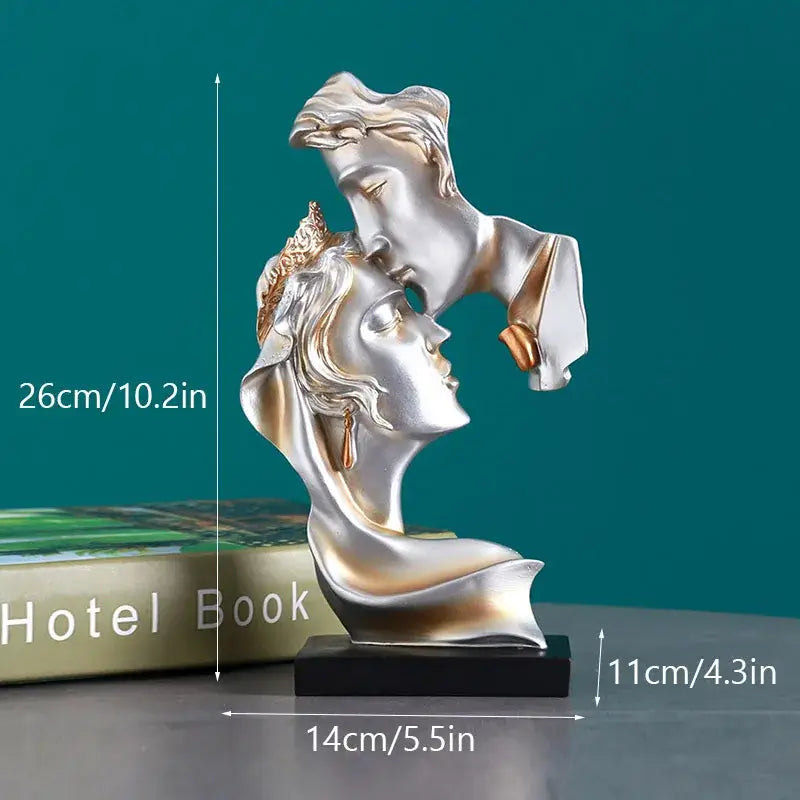 Elegant silver and gold 26cm resin kissing couple sculpture in resin home decor on a black base for living room display