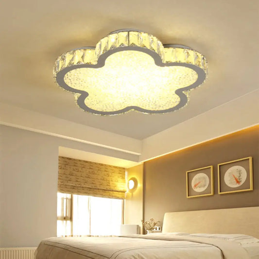 DecorBites™ DecorBites™ Elegant White Crystal Ceiling Lamp: Plat Flower Acrylic LED Flush Light for Bedrooms