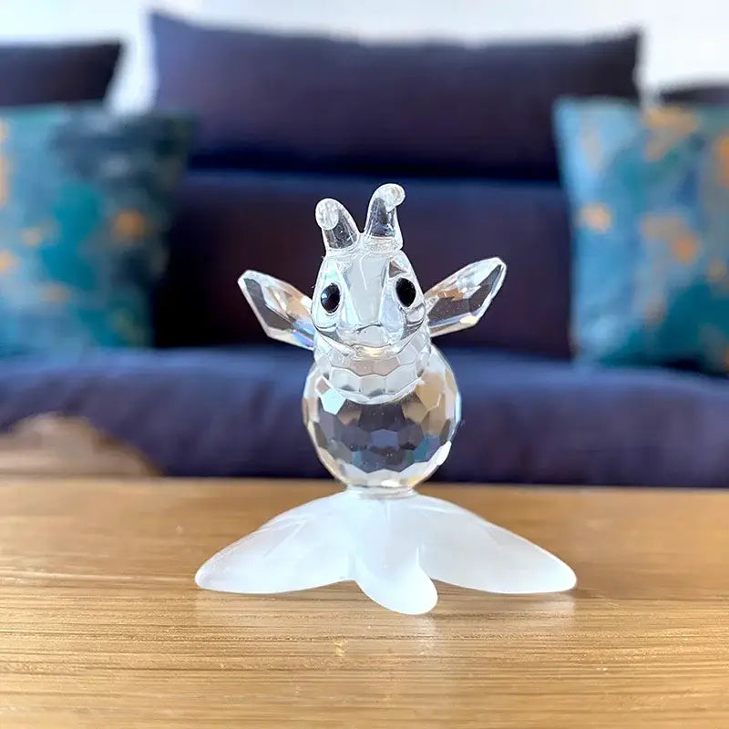 Faceted clear decorbites crystal bee figurine with black bead eyes and white frosted leaf glass figurine base decorbites crystal