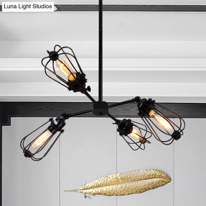 ثريا المزرعة: مصباح معلق معدني بأربعة رؤوس بلمسة نهائية من الكروم/الأسود