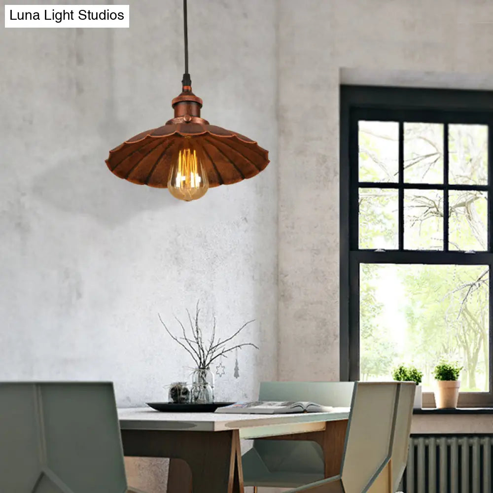 Farmhouse Scalloped Iron Pendant Light with 1 Hanging Ceiling Light - Indoor Lighting