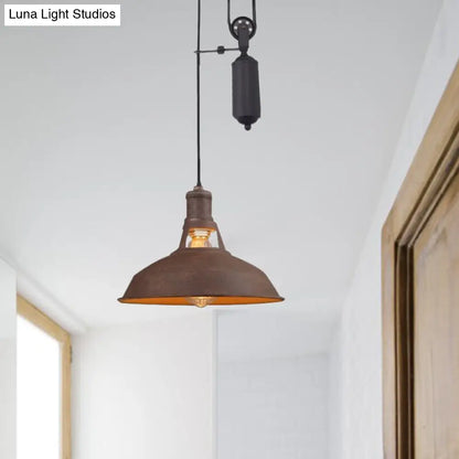 Farmhouse-Style Barn Pendant Ceiling Lamp - Rustic Hanging Light with Pulley for Bedroom