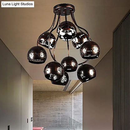 Lámpara de techo DecorBites™ estilo casa de campo, de hierro forjado, con diseño de notas musicales y hojas en color óxido.