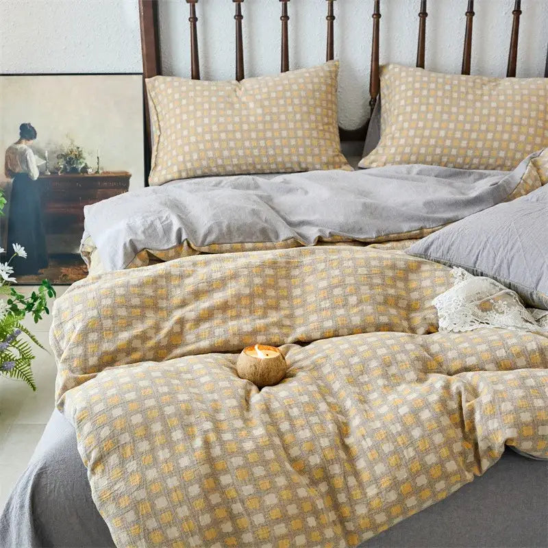 Yellow and beige checkered cotton duvet cover set with matching pillowcases for floral beige and brown jacquard bedding