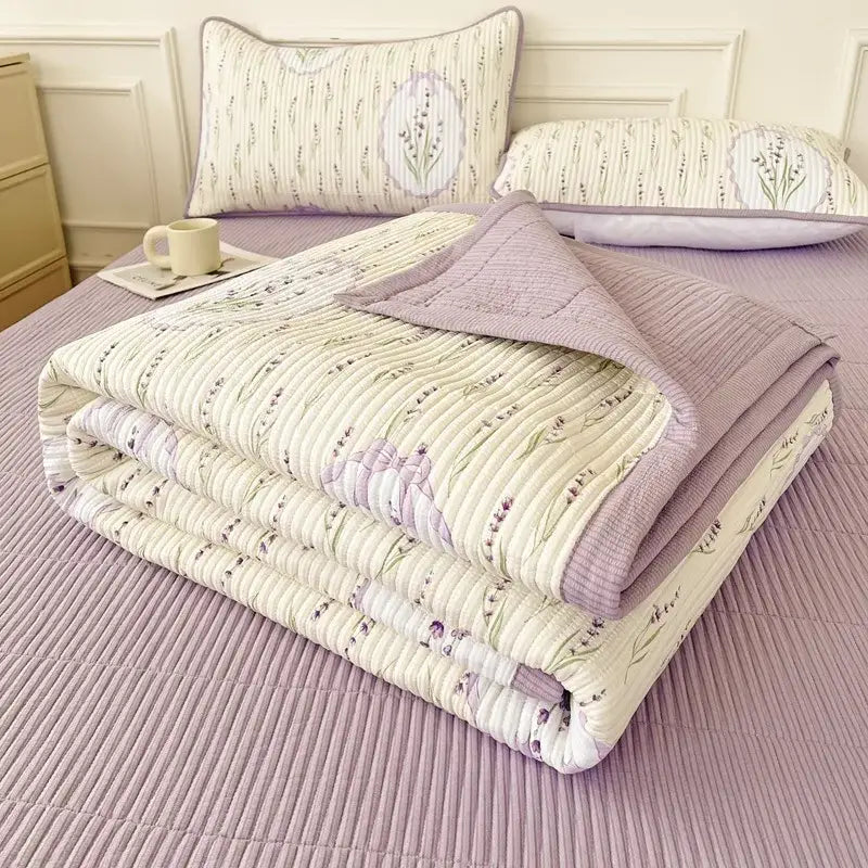 Lavender and cream quilted bedspread with delicate floral pattern for decorbites cartoon small fresh bed sheets bedroom use