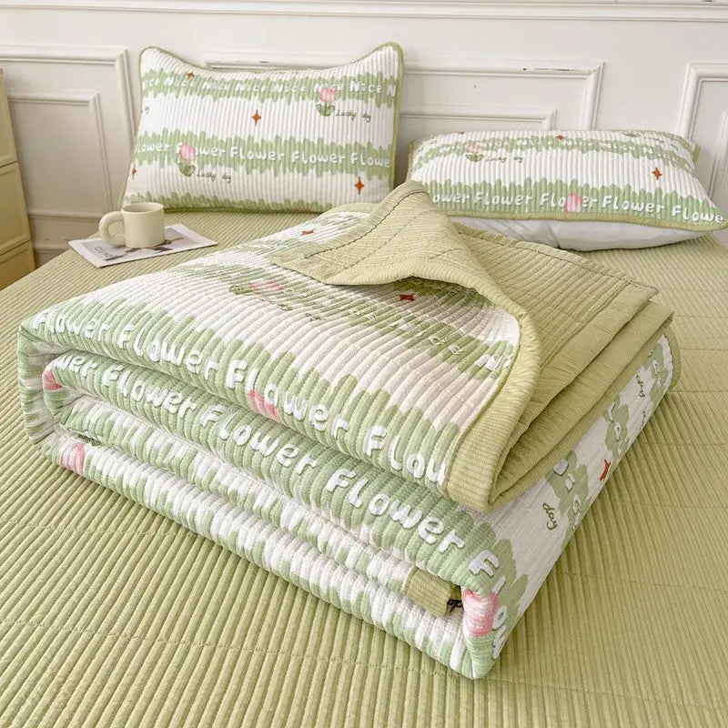 A soft quilted green and white floral bedspread with ribbed texture for decorbites cartoon small fresh bed sheets