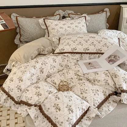 Floral-patterned bedding set with delicate ruffles and brown trim in decorbites french floral cream and brown decor