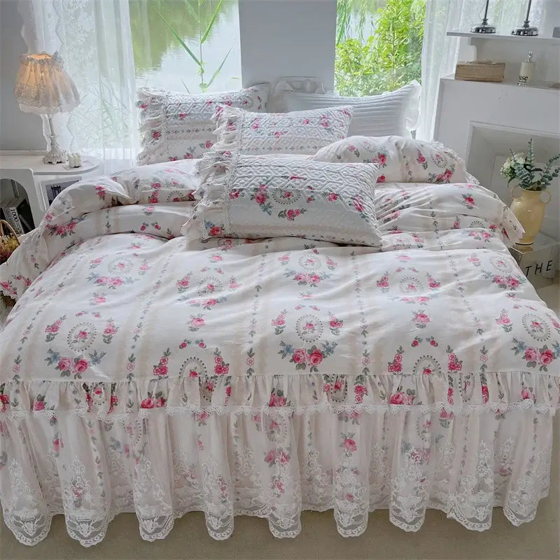 White bedding set with pink roses and lace trim featuring decorbites french floral print quilted duvet cover