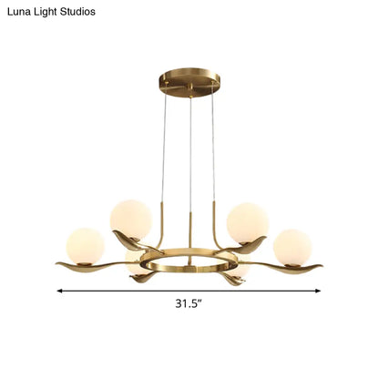 Lámpara de araña con bolas de cristal blanco esmerilado - Lámpara colgante moderna de latón de 6 luces