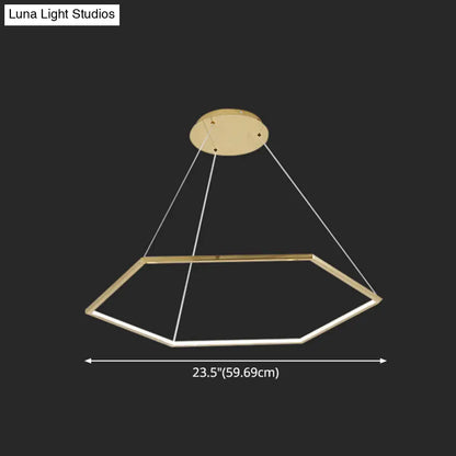 Lámpara de araña geométrica: Luminaria metálica ultramoderna para sala de estar
