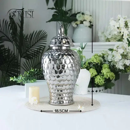 Shiny silver porcelain jar with scalloped fish-scale pattern and matching lid for decorbites geometric golden decor