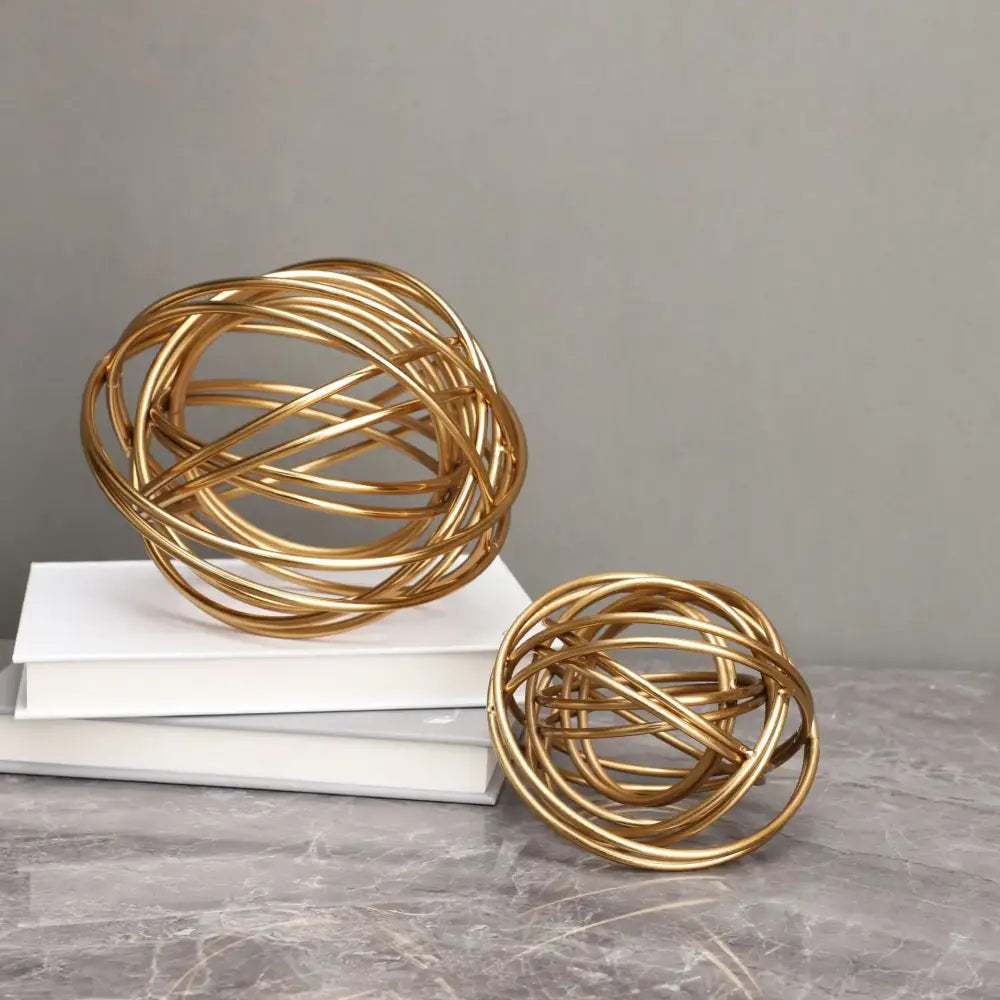 Golden thread geometric golden metallic wire decorative figurines with intertwined circular bands for living room decorbites