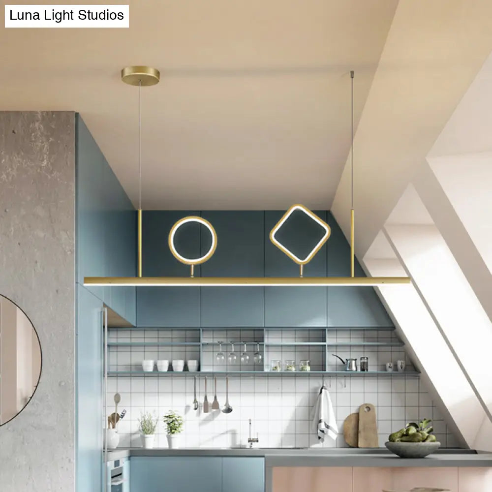 ديكوربايتس™ - مصباح سقف LED بتصميم هندسي على شكل جزيرة باللون الذهبي مع إضاءة دافئة/بيضاء - تصميم بسيط